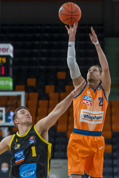 十周年皮肤 十周年皮肤