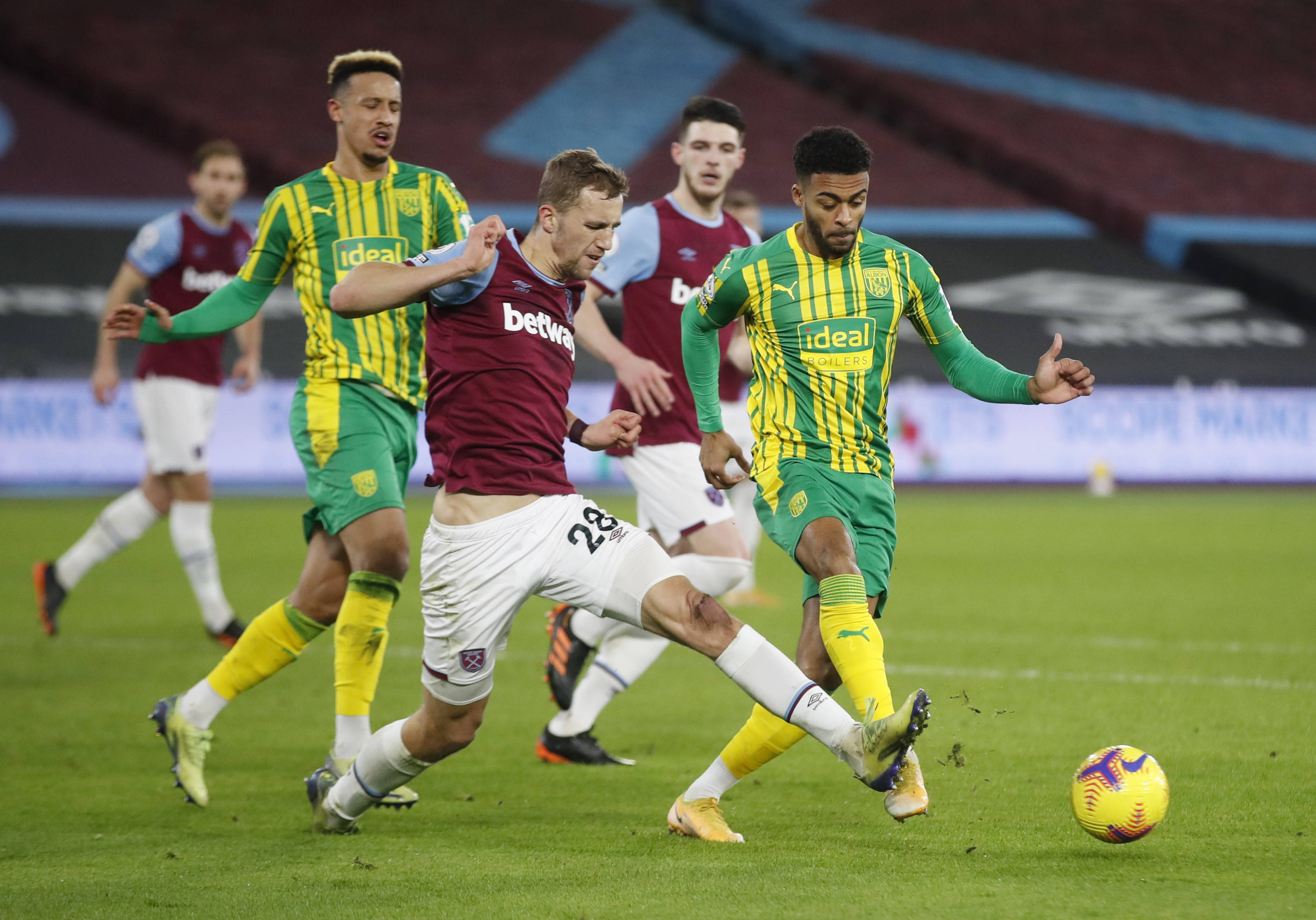 况往往牵动 况往往牵动