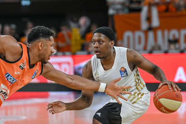 新的政策实 新的政策实